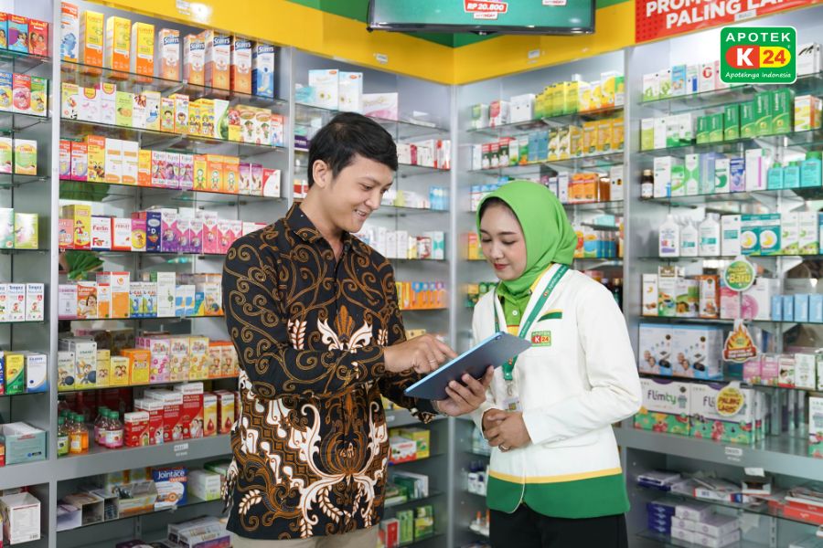 Buka Usaha Apotek di Surabaya, Apa Ideal?